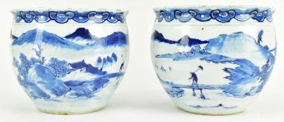 PAIR OF BLUE AND WHITE JARDINERE PLANTER 清 青花山水人物花盆一对