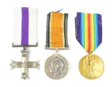 WWI MEDALS - LIEUTENANT IN THE HIGHLAND LIGHT INFANTRY