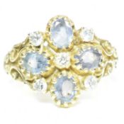 HALLMARKED 18CT GOLD SAPPHIRE & DIAMOND CLUSTER RING