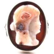 19TH CENTURY GOLD HARD STONE CAMEO RING