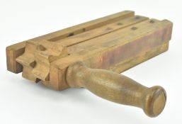 1939 SECOND WORLD WAR WOODEN AIR RAID HAND RATTLE