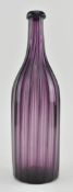 19TH CENTURY VICTORIAN AMETHYST RIBBED GLASS DECANTER