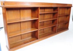 LARGE 19TH CENTURY VICTORIAN TRIPLE SECTION OAK LIBRARY BOOKCASE