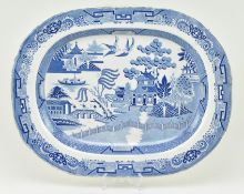 19TH CENTURY SPODE WILLOW PATTERN BLUE & WHITE MEAT PLATTER