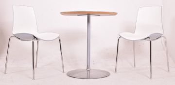 PIERRE PAULIN X ARTIFORT - RETRO CIRCULAR TABLE WITH TWO CHAIRS