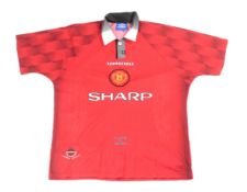 MANCHESTER UNITED - OFFICIAL MAN UTD 1997-98 HOME KIT SHIRT