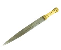 MAHDIST SUDAN DAGGER WITH DECORATIVE BONE HILT