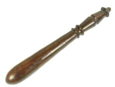 20TH CENTURY WOODEN TRUNCHEON