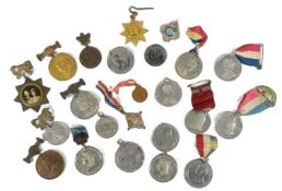 ROYAL INTEREST - COLLECTION OR ROYAL CORONATION MEDALS & BADGES