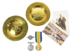 WWI FIRST WORLD WAR MEDAL PAIR & EFFECTS - ROYAL NAVY