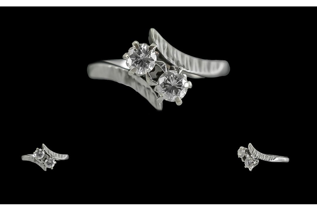 Ladies Attractive 18ct White Gold Two St