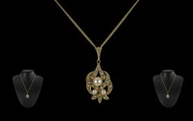 Ladies - Attractive 9ct Gold Pearl Set O