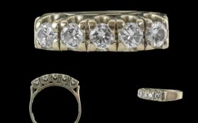 Ladies - Excellent 18ct White Gold 5 Stone Diamond Set Ring, Excellent Setting / Solid Shank.