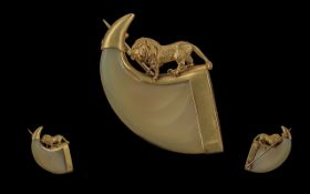 Superb Early 20th Century Superior Quality Figural Lion Claw Brooch, in a high ct gold figural