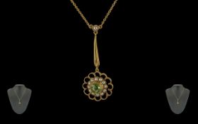 Edwardian Period 1901 - 1910 Attractive Ladies 15ct Gold Peridot and Seed Pearl Set Drop Necklace