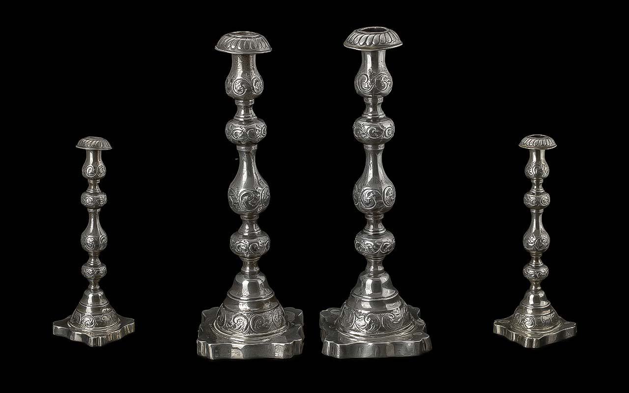 A Fine Pair of Sterling Silver Judaica Candlesticks of Pleasing Form with Cadroon Bases. Hallmark - Image 2 of 2