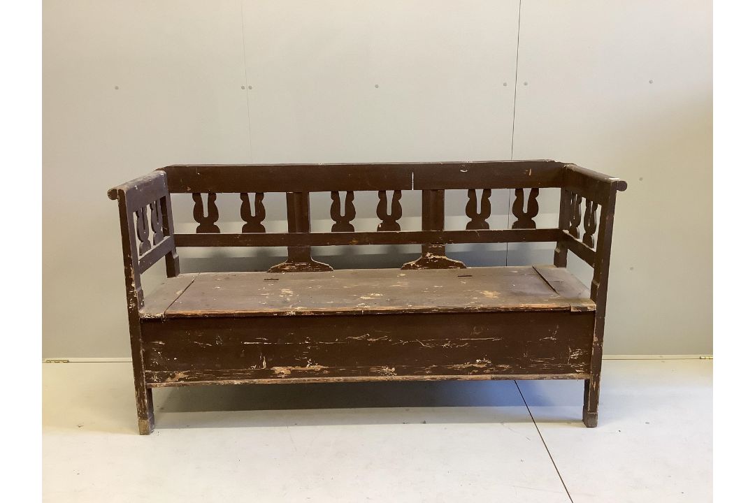 A 19th century Continental painted pine box seat settle, width 186cm, depth 52cm, height 98cm - Image 1 of 2