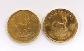 Gold coins, South Africa, two gold 1oz. Krugerrands, 1975, near UNC (2oz.)