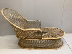 A mid century Russell Woodard spun fibreglass day bed, length 160cm, depth 73cm, height 112cm