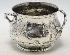 A late Victorian silver two handled sugar bowl, by Carrington & Co, London 1900, 7.3oz.