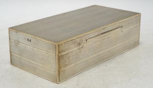 A George V engine turned silver mounted rectangular cigarette box, Padgett & Braham Ltd, London,