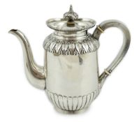 Carl Faberge - A late 19th/early 20th century Russian 84 zolotnik silver coffee pot, with