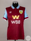 Vitinho signed claret & blue Burnley No.22 home shirt, season 2023-24,