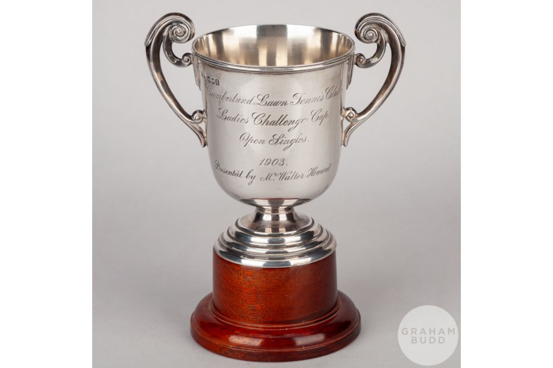 Edith "Dorothy" Holman a silver Cumberland Lawn Tennis Club trophy - Image 2 of 5
