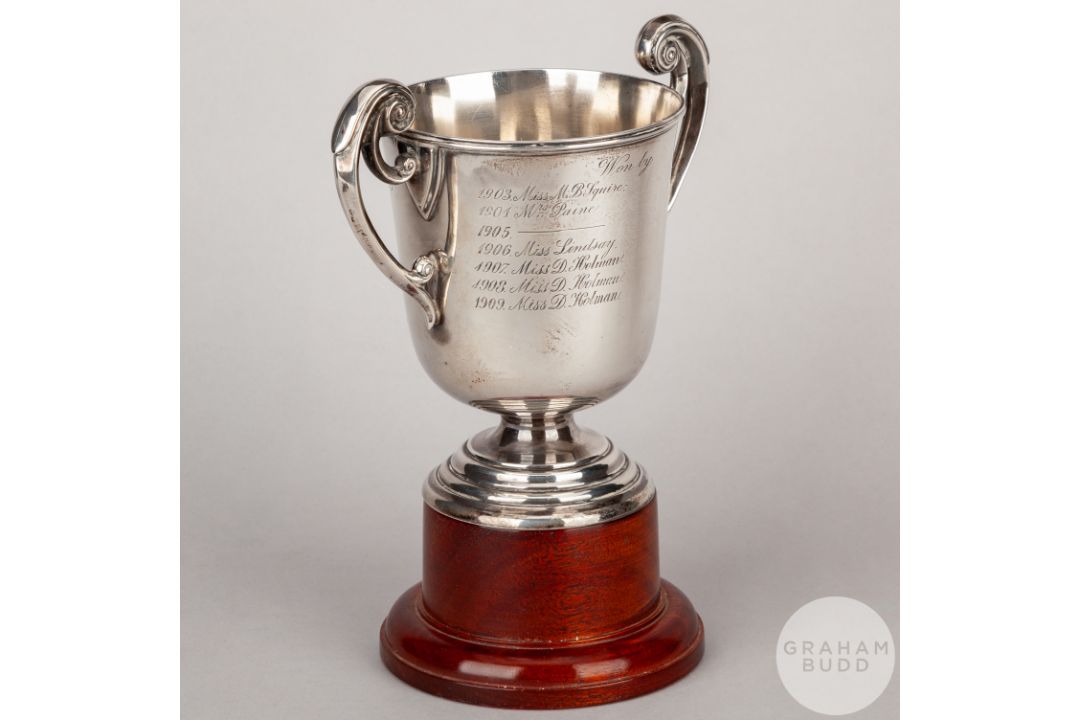 Edith "Dorothy" Holman a silver Cumberland Lawn Tennis Club trophy - Image 4 of 5