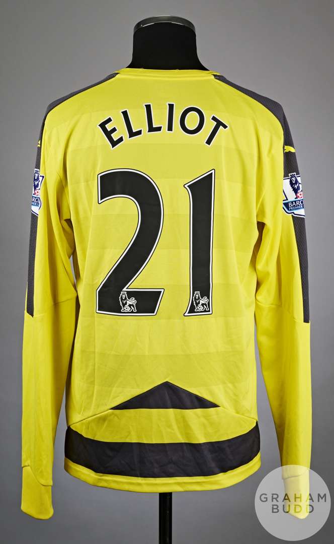 Rob Elliot yellow and black No.21 Newcastle United long-sleeved goalkeepers shirt - Image 2 of 2