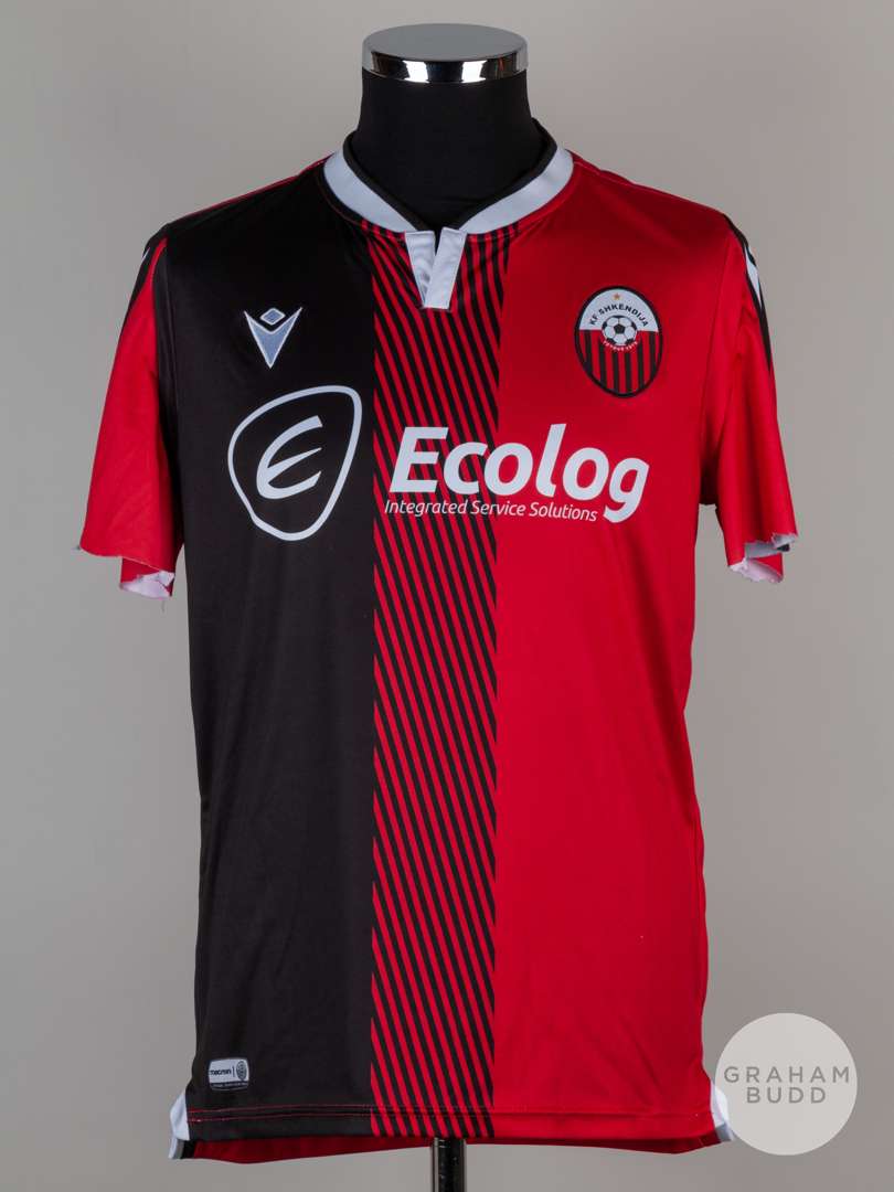 Egzon Bejtullai red and black No.4 Shkendija short-sleeved shirt, 2021-22