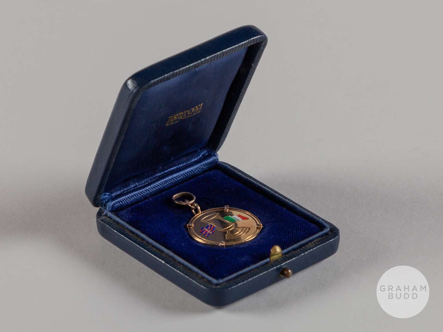 Tommy Gibb Continental gold Newcastle United v. Fiorentina Anglo-Italian Cup Final medal, 1973. - Image 3 of 4