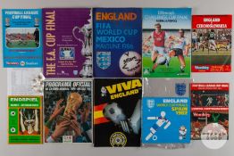 Viv Anderson 1986 World Cup autographed programme
