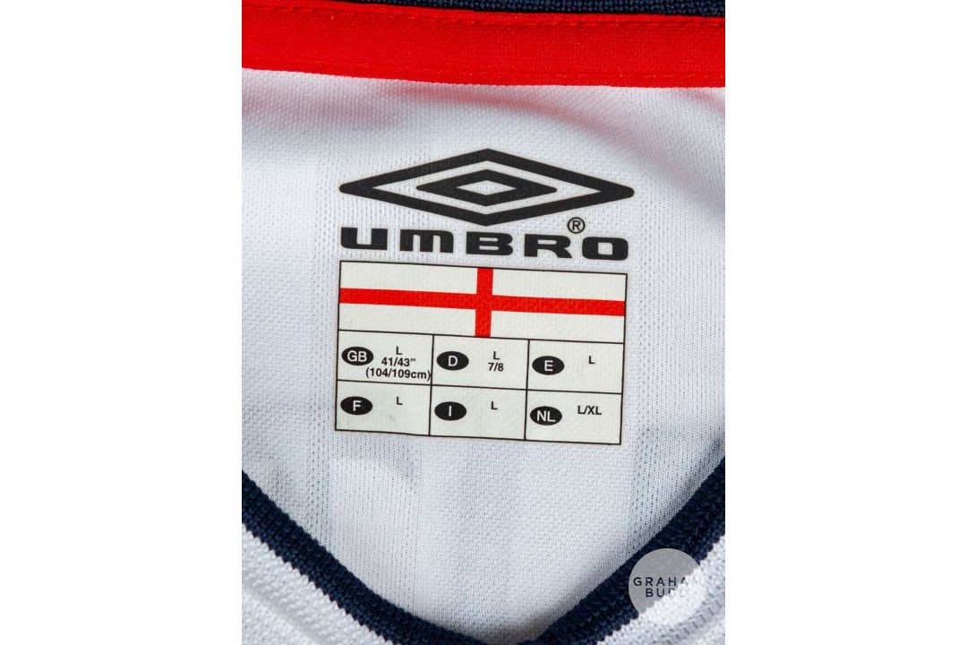 Nicky Butt white England No.21 shirt v Brazil 21st June 2002 - Image 4 of 5
