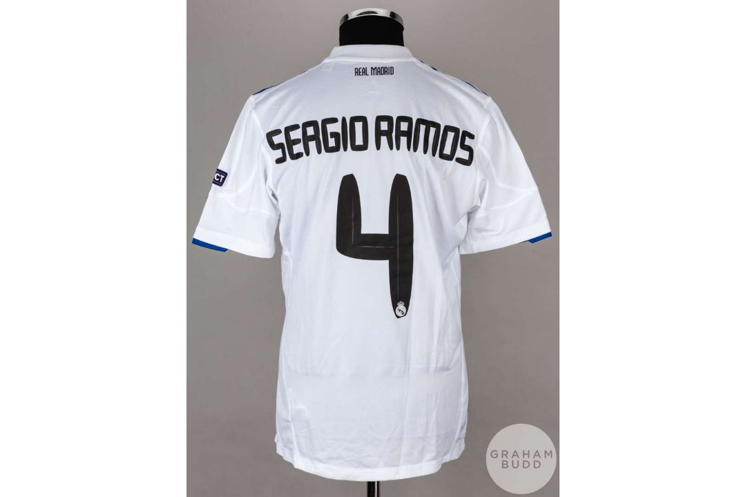 Sergio Ramos white No.4 Real Madrid v. Tottenham Hotspur Champions League shirt, 2011 - Image 2 of 4