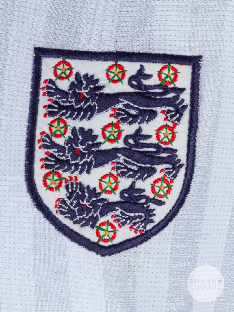Viv Anderson white No.12 England match issued short-sleeved shirt, 1986 - Image 3 of 5