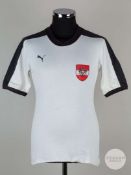 Viv Anderson white and black No.11 Austria v. England “B” international short-sleeved shirt
