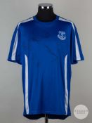 Blue Everton autographed short-sleeved football shirt