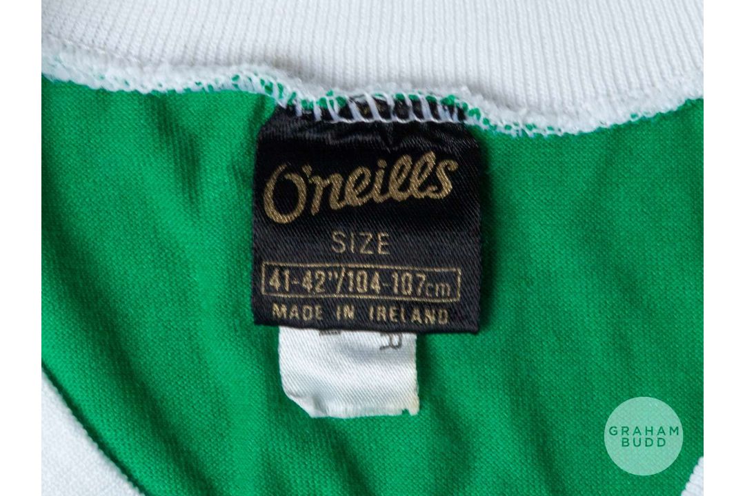 Viv Anderson green & white No.10 Republic of Ireland v. England shirt, 1985 - Image 4 of 5