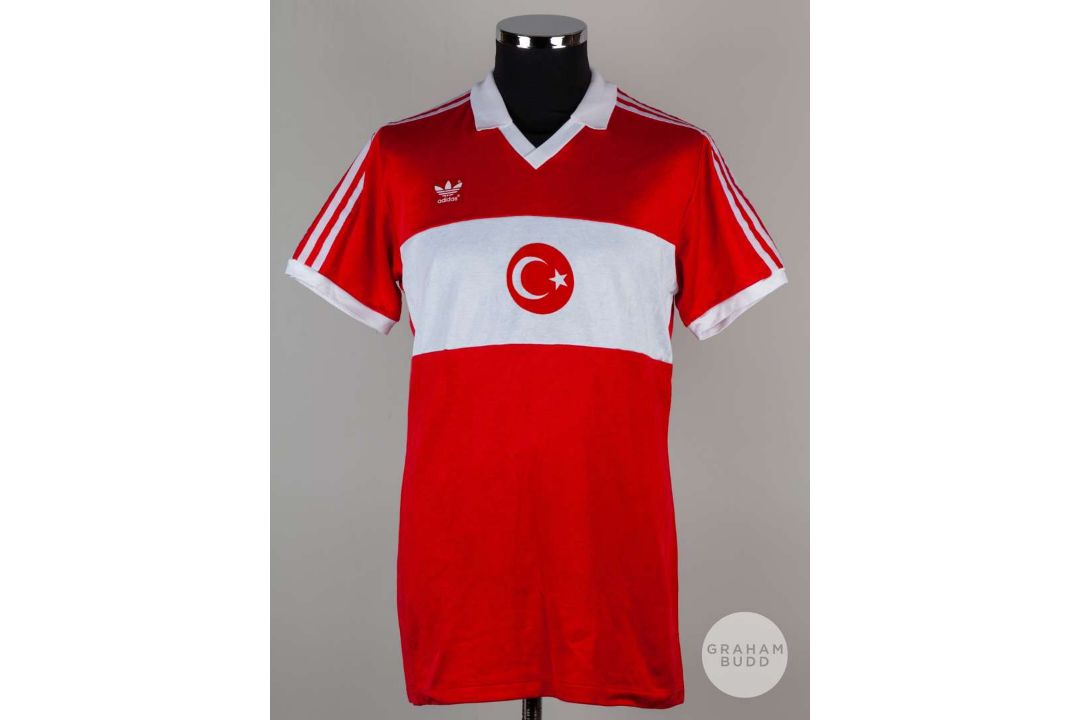 Viv Anderson red and white No.8 Turkey v. England match worn short-sleeved shirt, 1987 - Image 1 of 5