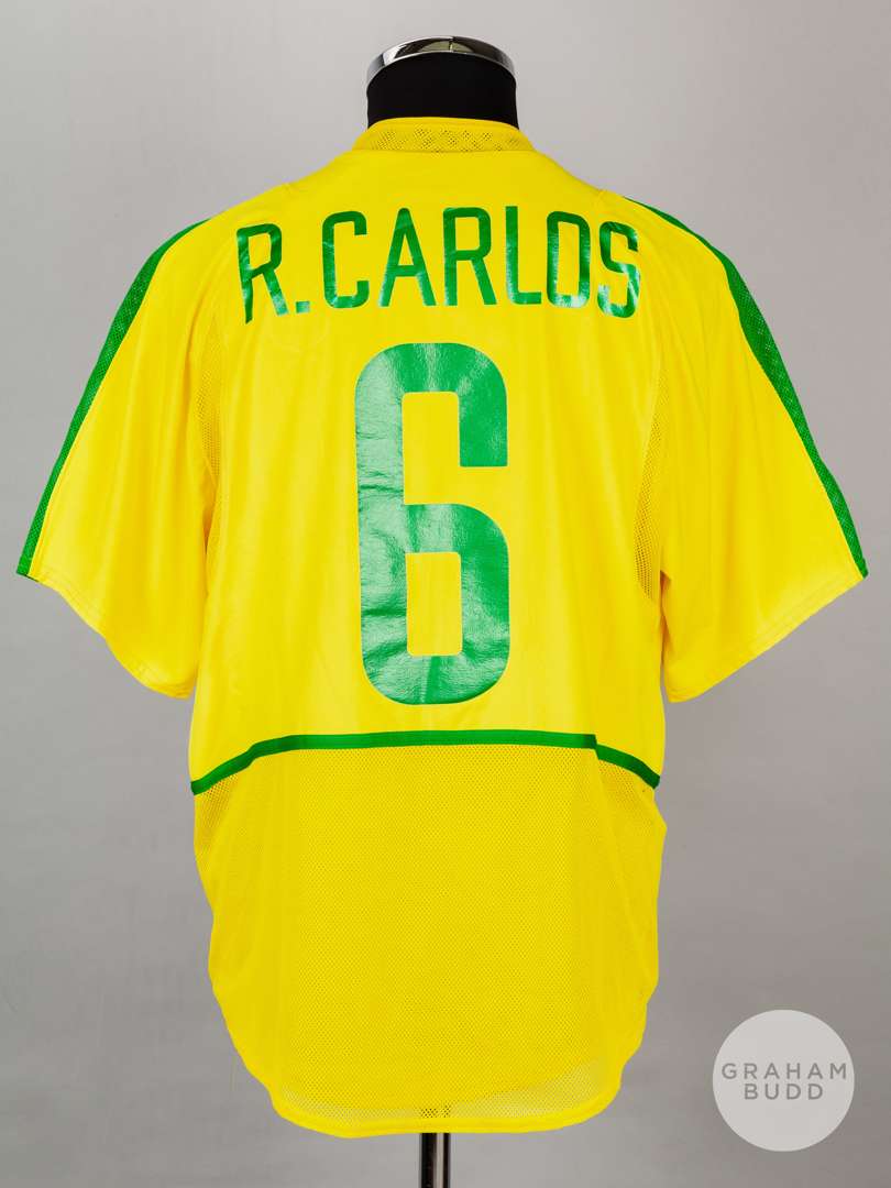 Roberto Carlos signed yellow & green Brazil No.6 shirt, 2002 World Cup - Image 2 of 6