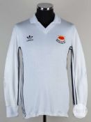 David McCreery white Manchester United No.10 issued long-sleeved shirt, 1981.