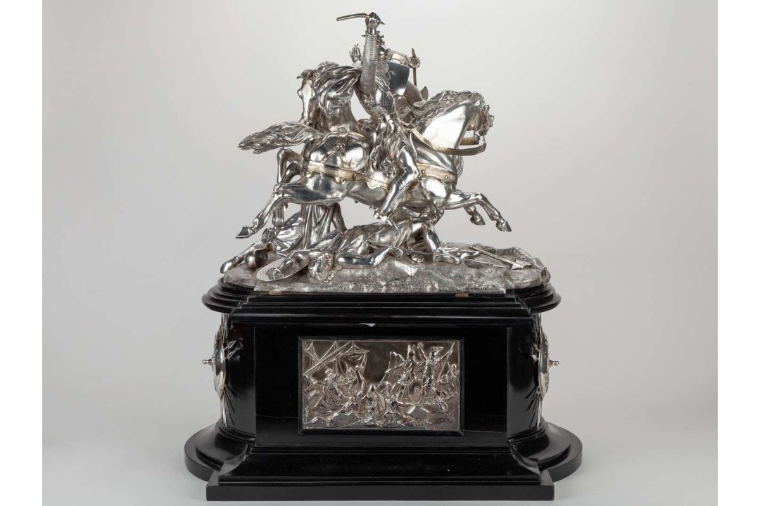 A magnificent Victorian silver sculptural trophy for the 1875 Chesterfield Cup at Goodwood. - Image 13 of 25