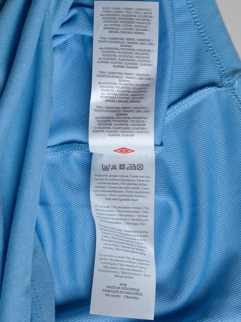 Mario Balotelli sky blue number 45 Manchester City long sleeved shirt 2012/12. - Image 7 of 7