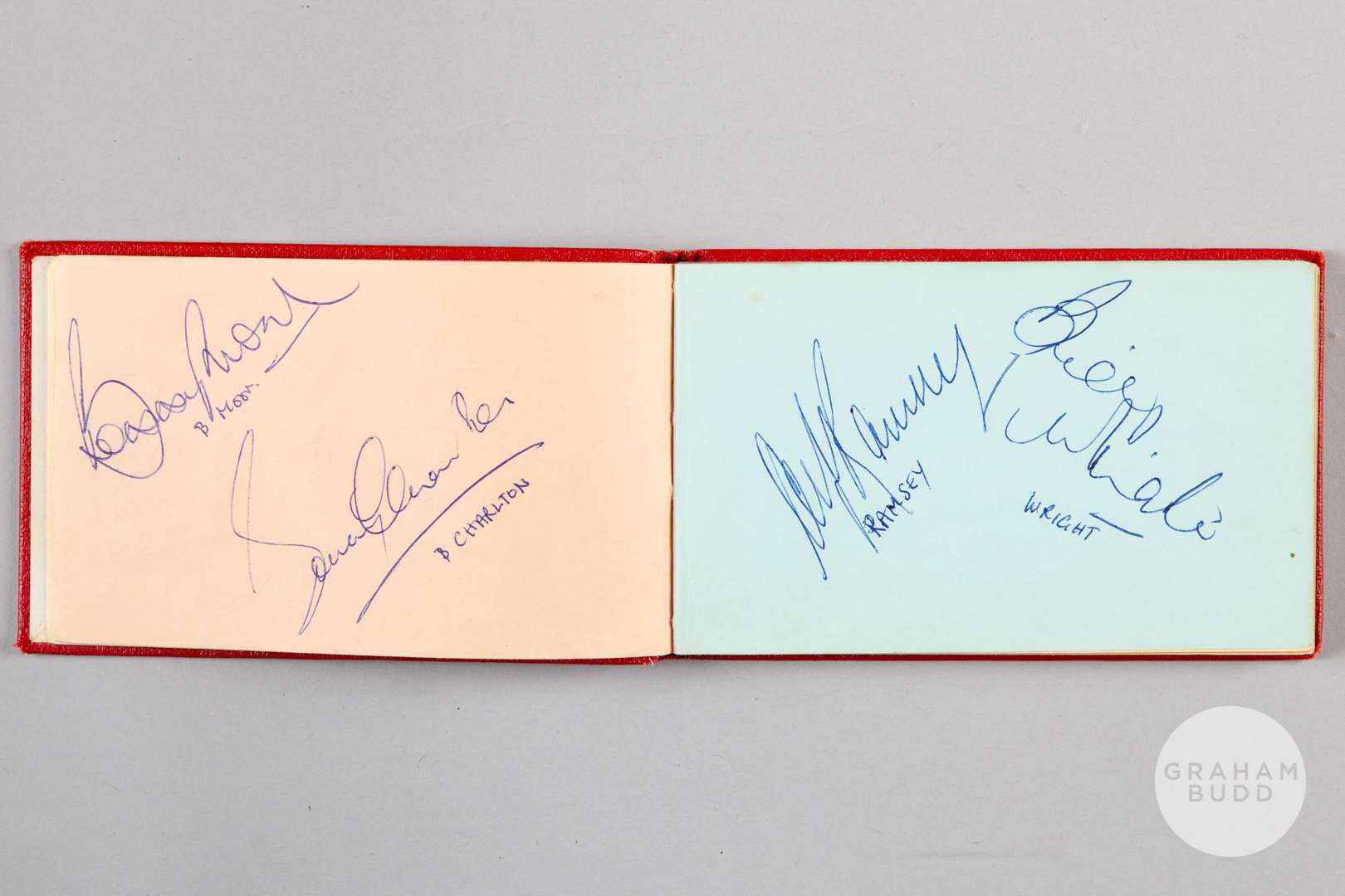 An autograph book containing numerous players - Image 2 of 3