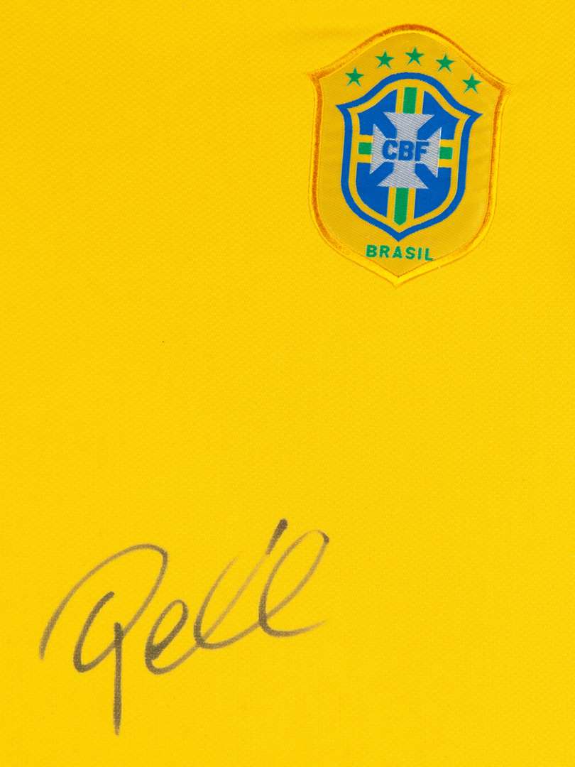 A yellow replica Brazil shirt autographed by Pele - Image 2 of 2