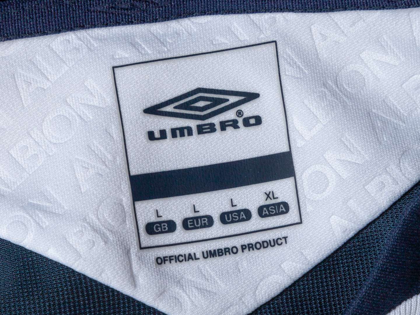 Jonathan Greening blue and white No.8 West Bromwich Albion short-sleeved shirt, 2008-09 - Image 4 of 5