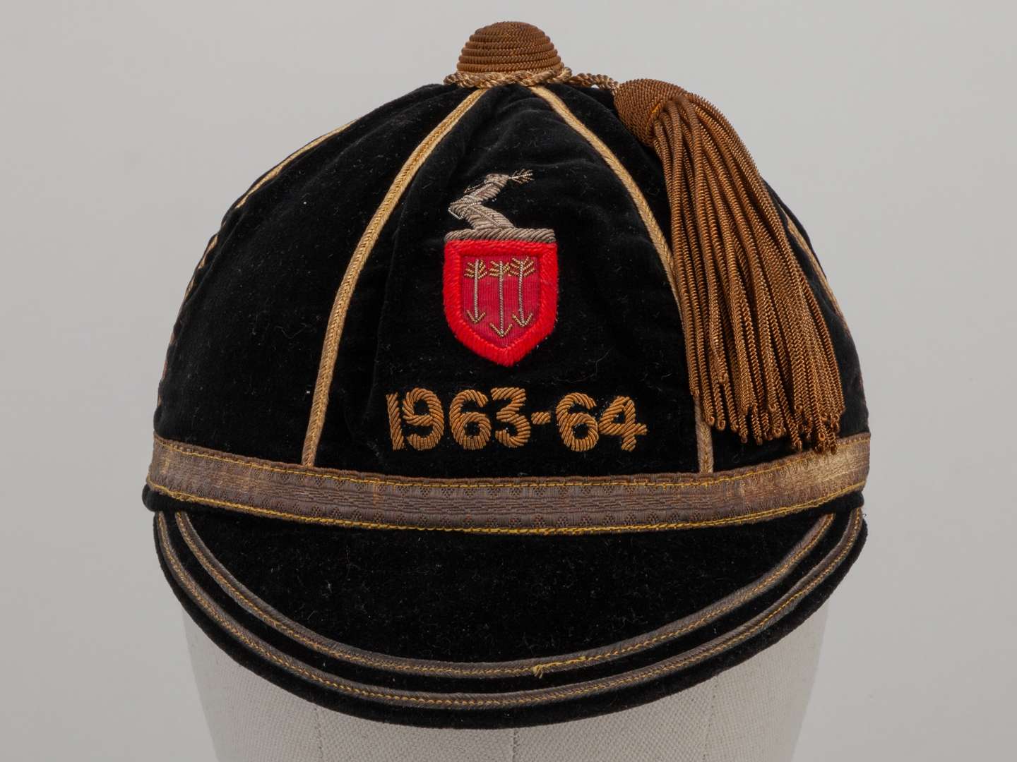 David Duckham black rugby cap, 1963-64&nbsp; - Image 2 of 4
