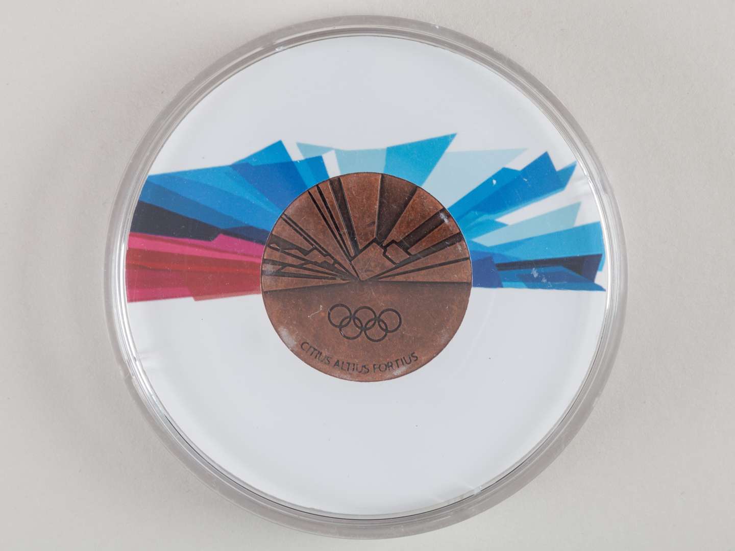 Torino 2006 Winter Olympic Games participant's medal. - Image 2 of 2
