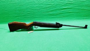 WEBLEY VULCAN .